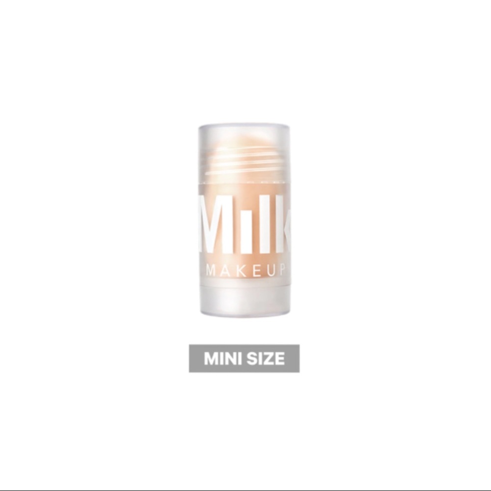 Blur Stick Milk Makeup - Picture 2 of 4
